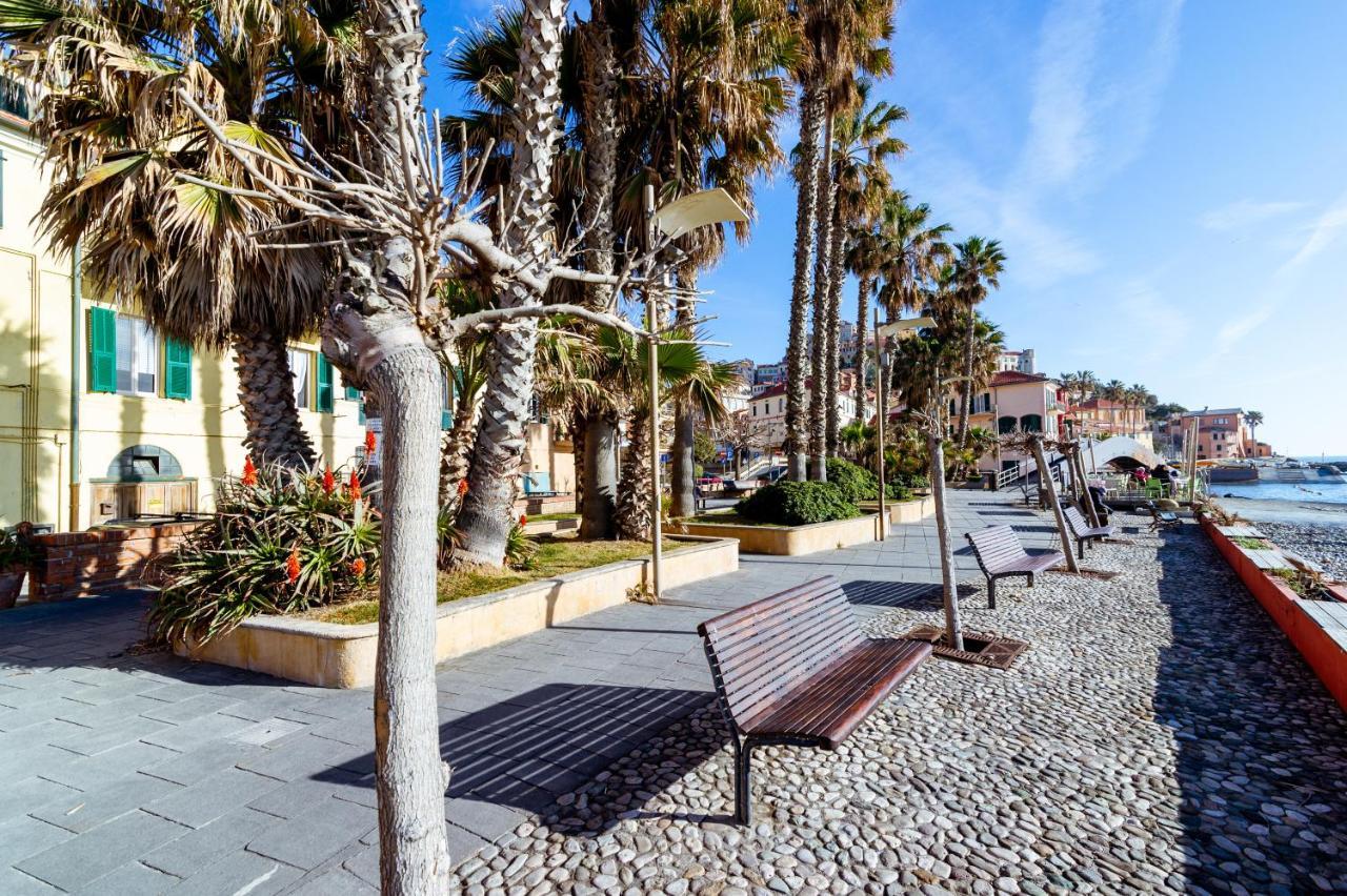 Ferienwohnung Casa Zaretta Imperia Exterior foto